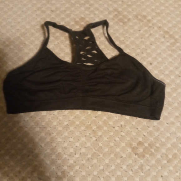Sports bra bundle - Picture 2 of 7